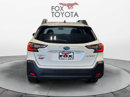 Crystal White Pearl 2023 Subaru Outback Base