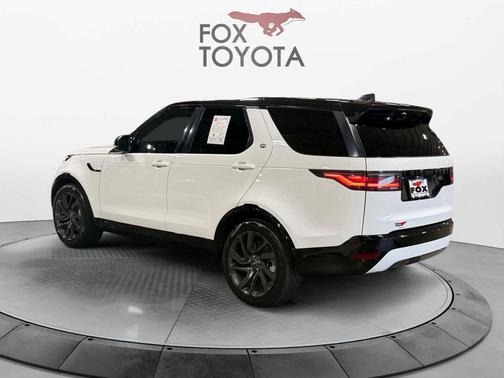 2021 Land Rover Discovery P300 S R-Dynamic