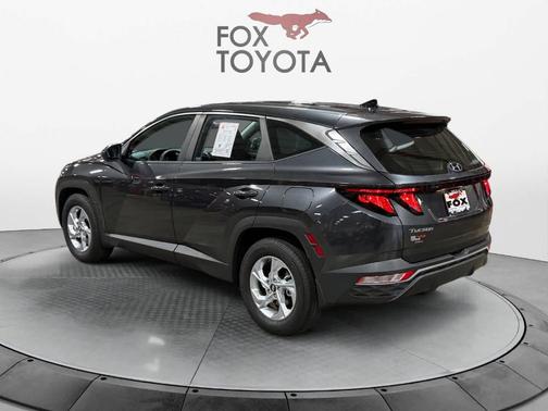 2023 Hyundai TUCSON SE