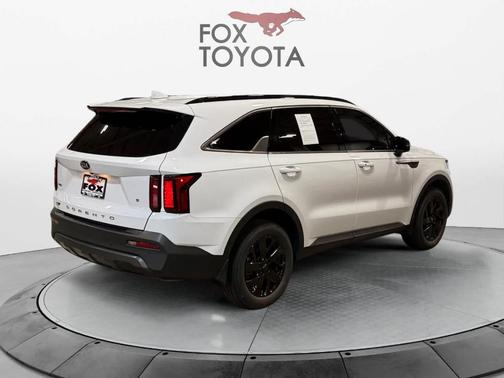 2021 Kia Sorento S