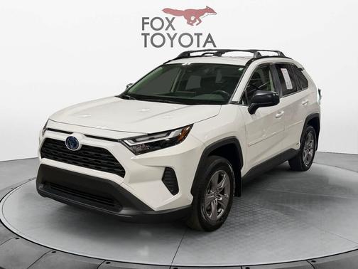 Ice Cap 2024 Toyota RAV4 Hybrid LE