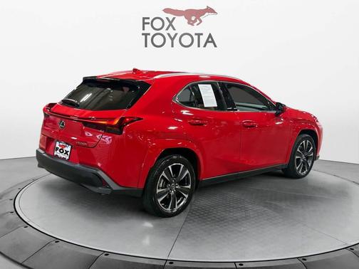 Redline 2023 Lexus UX 250h Base