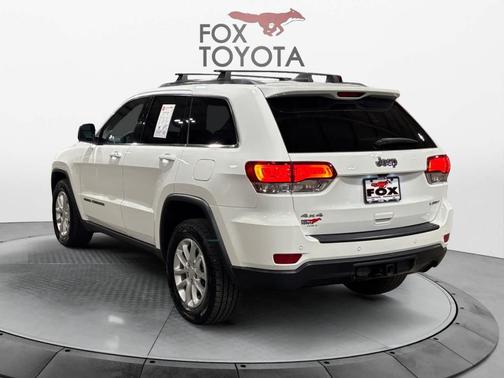 2021 Jeep Grand Cherokee Laredo