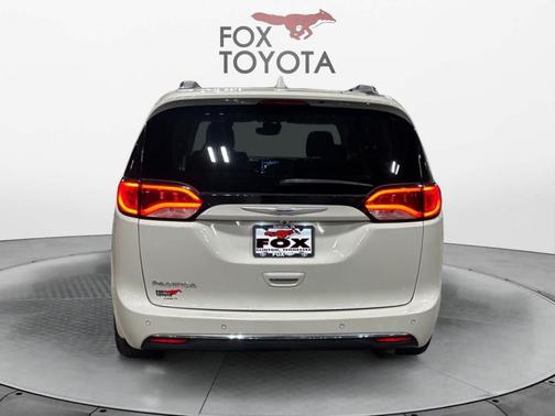 2019 Chrysler Pacifica Touring-L Plus