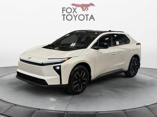 Wind Chill Pearl 2026 Toyota bZ XLE Plus