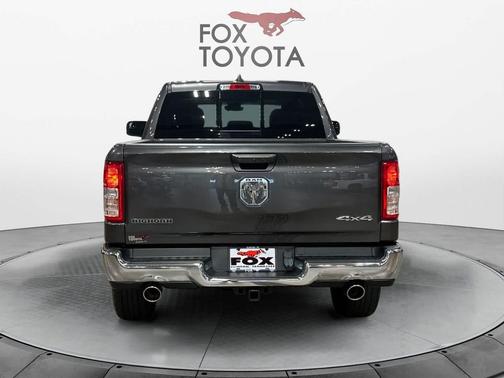 Granite Crystal Metallic Clearcoat 2022 RAM 1500 Big Horn/Lone Star