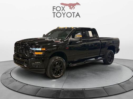 Diamond Black Crystal Pearlcoat 2026 RAM 2500 Big Horn Crew Cab 4x4 6'4' Box