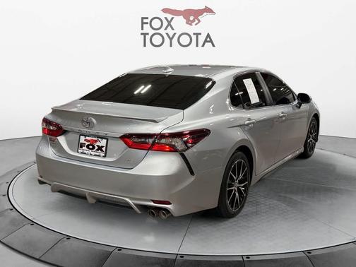 Celestial Silver Metallic 2023 Toyota Camry SE