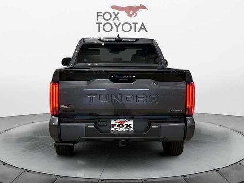 2026 Toyota Tundra Hybrid Platinum