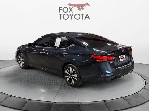2021 Nissan Altima 2.5 SL