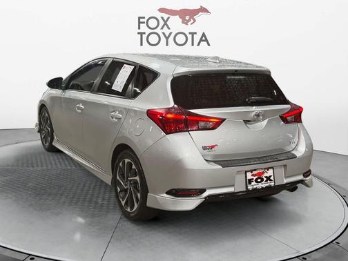 Classic Silver Metallic 2017 Toyota Corolla iM Base