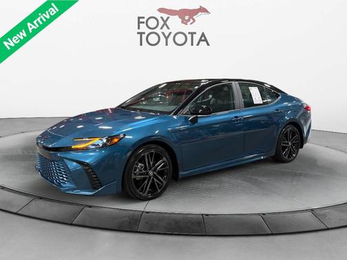 Ocean Gem/Midnight Black Metallic 2025 Toyota Camry XSE