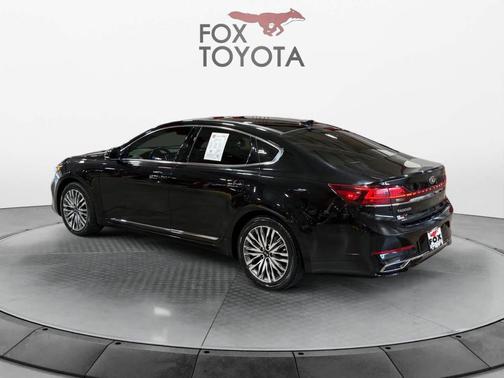 2020 Kia Cadenza Technology