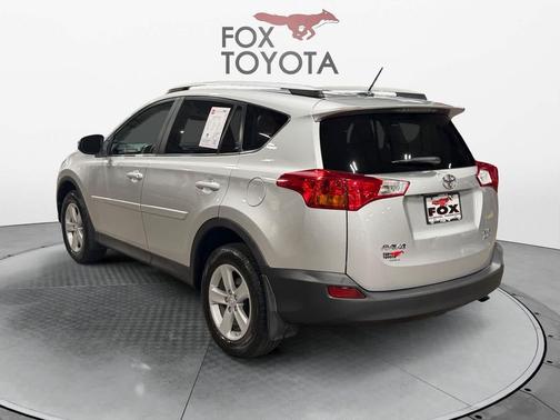 Classic Silver Metallic 2013 Toyota RAV4 XLE