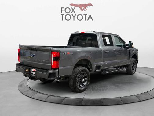 2023 Ford F-350 XL