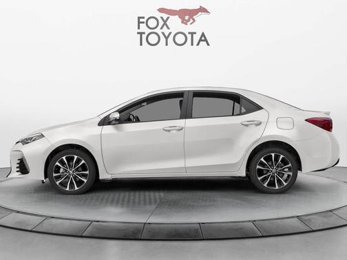Super White 2019 Toyota Corolla SE