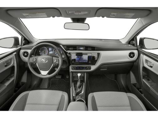 Super White 2019 Toyota Corolla SE