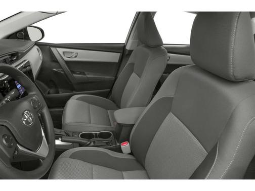Super White 2019 Toyota Corolla SE