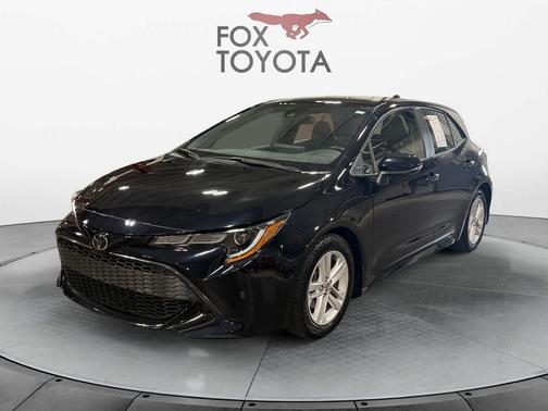 Midnight Black Metallic 2019 Toyota Corolla SE