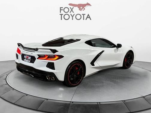 2023 Chevrolet Corvette Stingray w/1LT