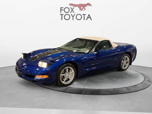 2004 Chevrolet Corvette Base