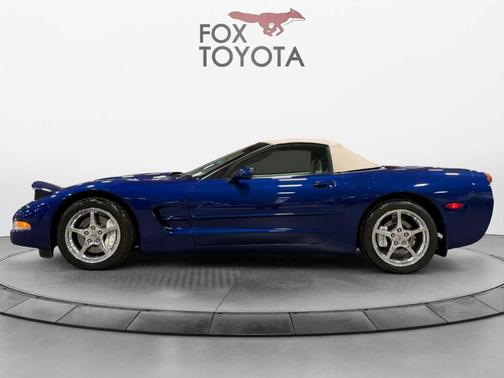 2004 Chevrolet Corvette Base