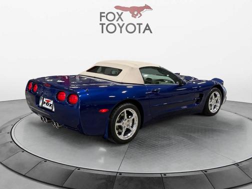 2004 Chevrolet Corvette Base