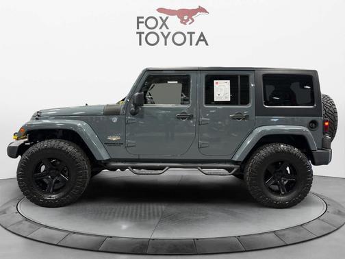 2014 Jeep Wrangler Unlimited Sahara