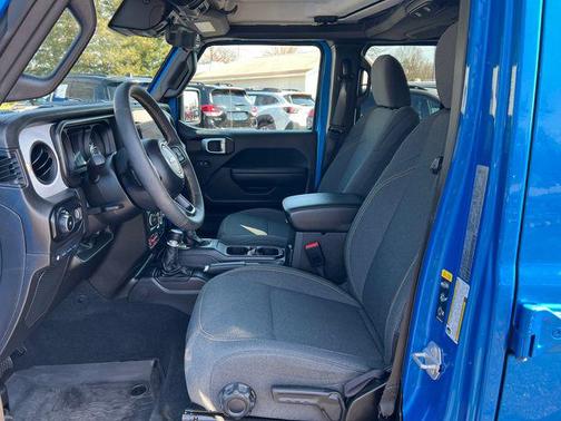 2024 Jeep Wrangler 4xe Willys