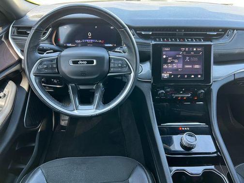 Silver Zynith 2022 Jeep Grand Cherokee L Altitude