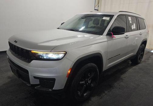 2022 Jeep Grand Cherokee L Altitude