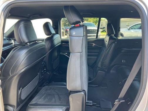 Silver Zynith 2022 Jeep Grand Cherokee L Altitude