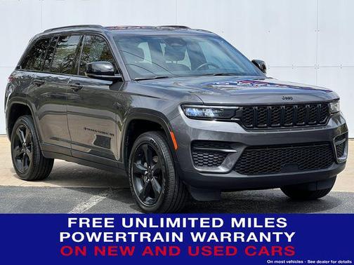 Baltic Gray Metallic Clearcoat 2024 Jeep Grand Cherokee Altitude