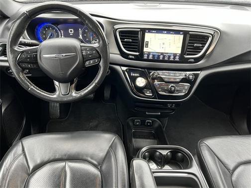 2020 Chrysler Pacifica L