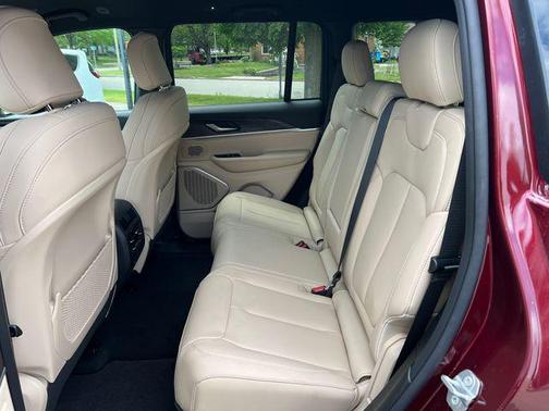 Velvet Red Pearlcoat 2026 Jeep Grand Cherokee Limited
