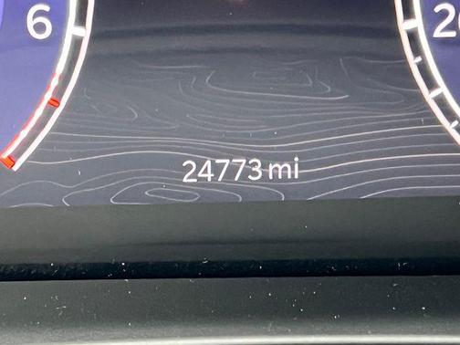 Rocky Mountain Pearlcoat 2024 Jeep Grand Cherokee Limited