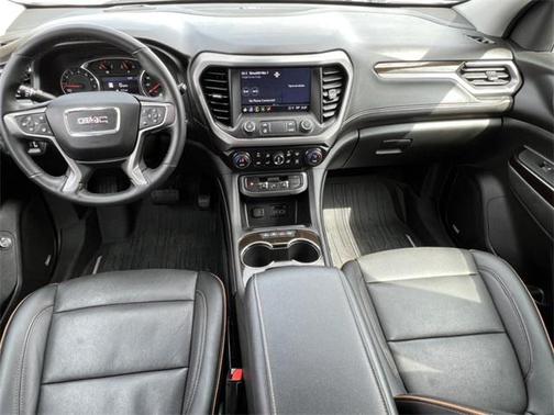 2023 GMC Acadia AWD AT4