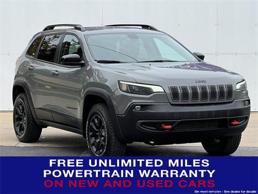 2022 Jeep Cherokee Trailhawk