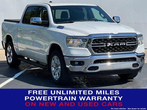 Bright White Clearcoat 2022 RAM 1500 Big Horn/Lone Star