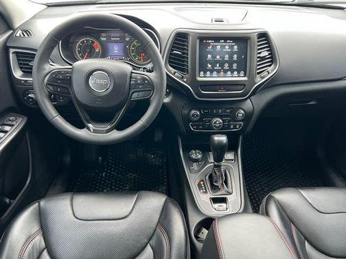 2022 Jeep Cherokee Trailhawk Elite