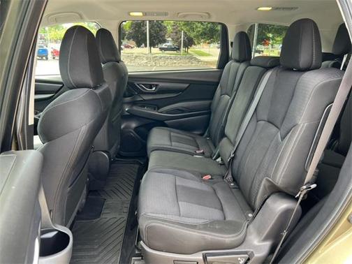 2024 Subaru Ascent Premium 8-Passenger