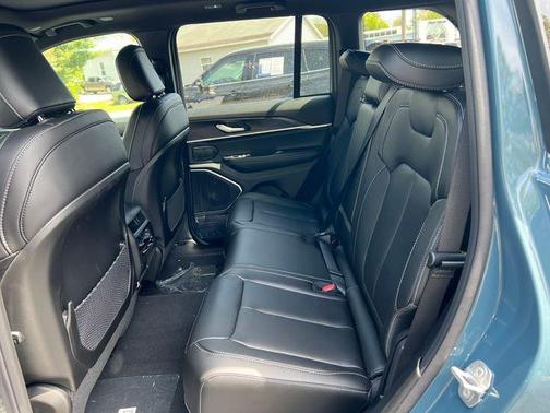 Steel Blue 2026 Jeep Grand Cherokee Limited