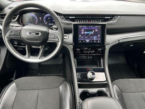 Velvet Red Pearlcoat 2024 Jeep Grand Cherokee L Altitude