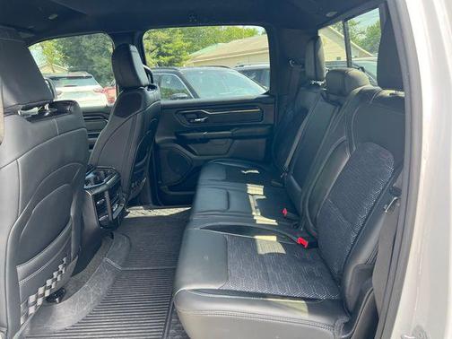 Bright White Clearcoat 2023 RAM 1500 Big Horn/Lone Star