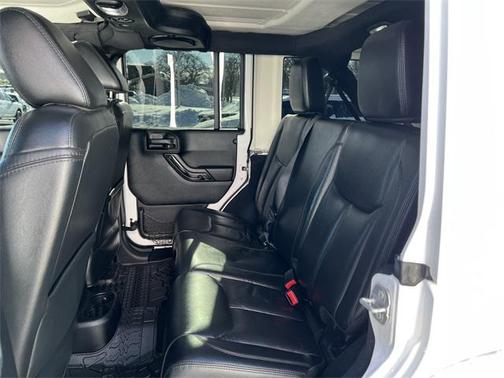 2014 Jeep Wrangler Unlimited Altitude