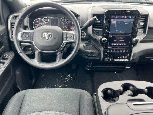 2026 RAM 2500 Black Express Crew Cab 4x4 6'4' Box