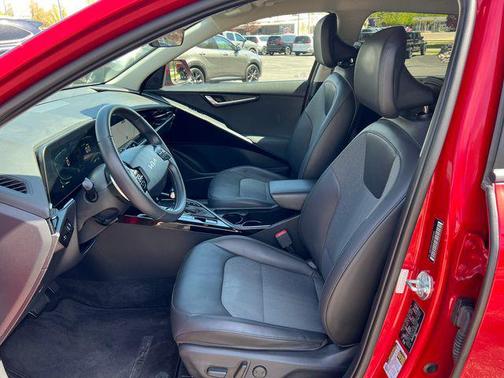Runway Red 2023 Kia Niro EX