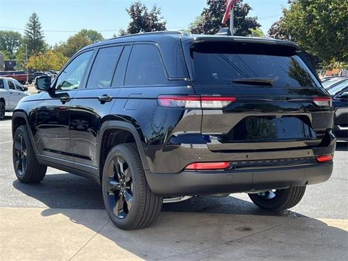 2025 Jeep Grand Cherokee Limited X