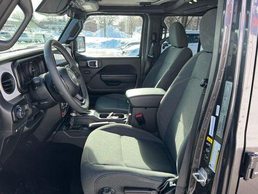 2025 Jeep Wrangler 4xe Willys