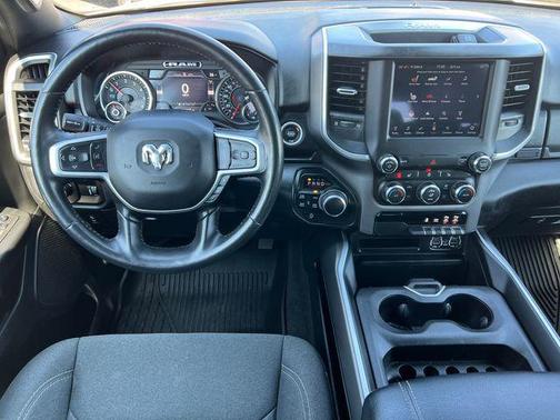 Bright White Clearcoat 2021 RAM 1500 Big Horn/Lone Star